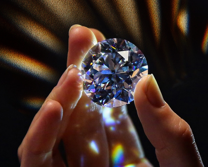 1克拉钻戒女求婚结婚钻石戒指正品GIA裸钻定制
